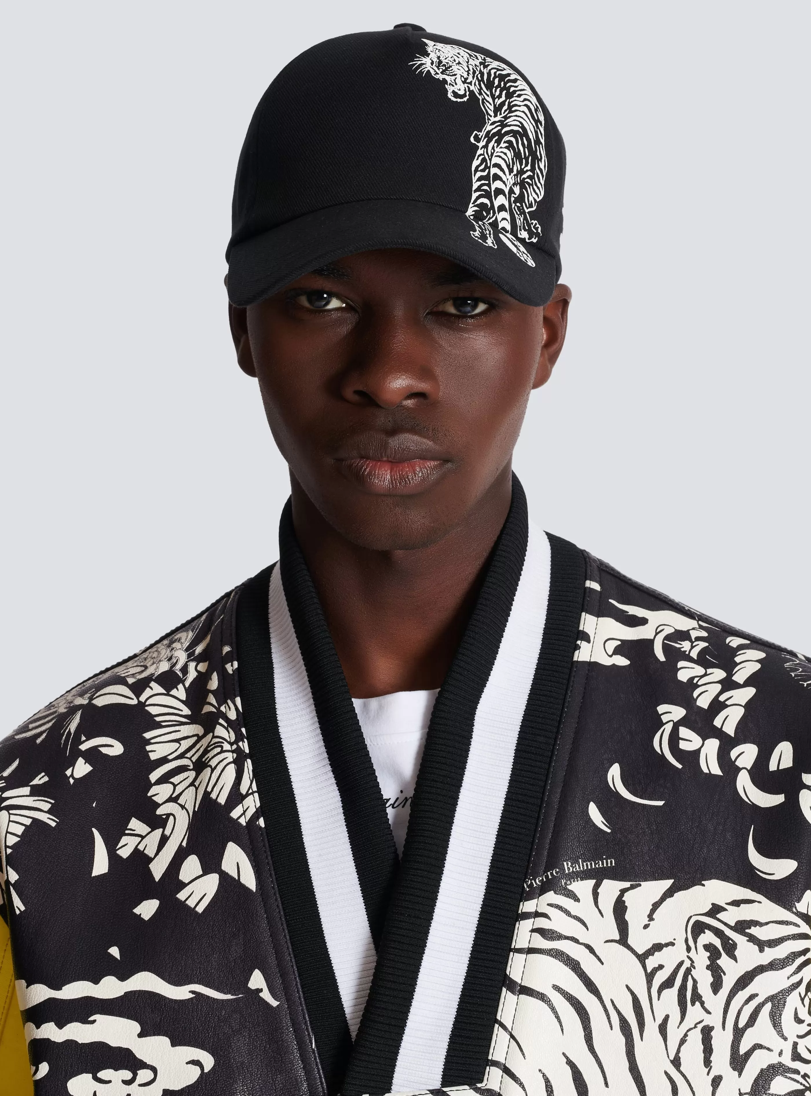 Balmain Cappelli-Cap With Printed Tiger black