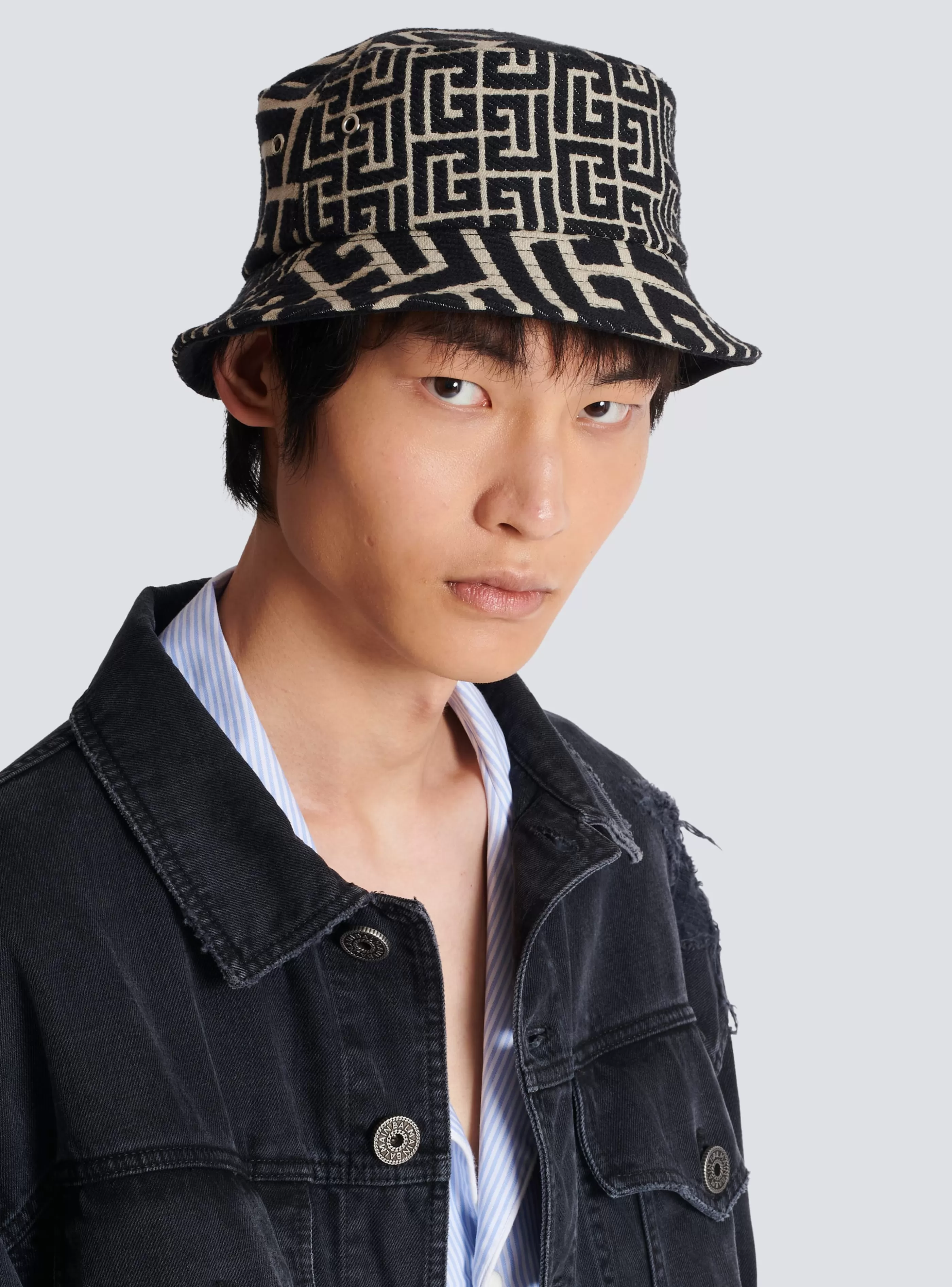 Balmain Cappelli-Cotton Canvas Bucket Hat With Paris Logo black