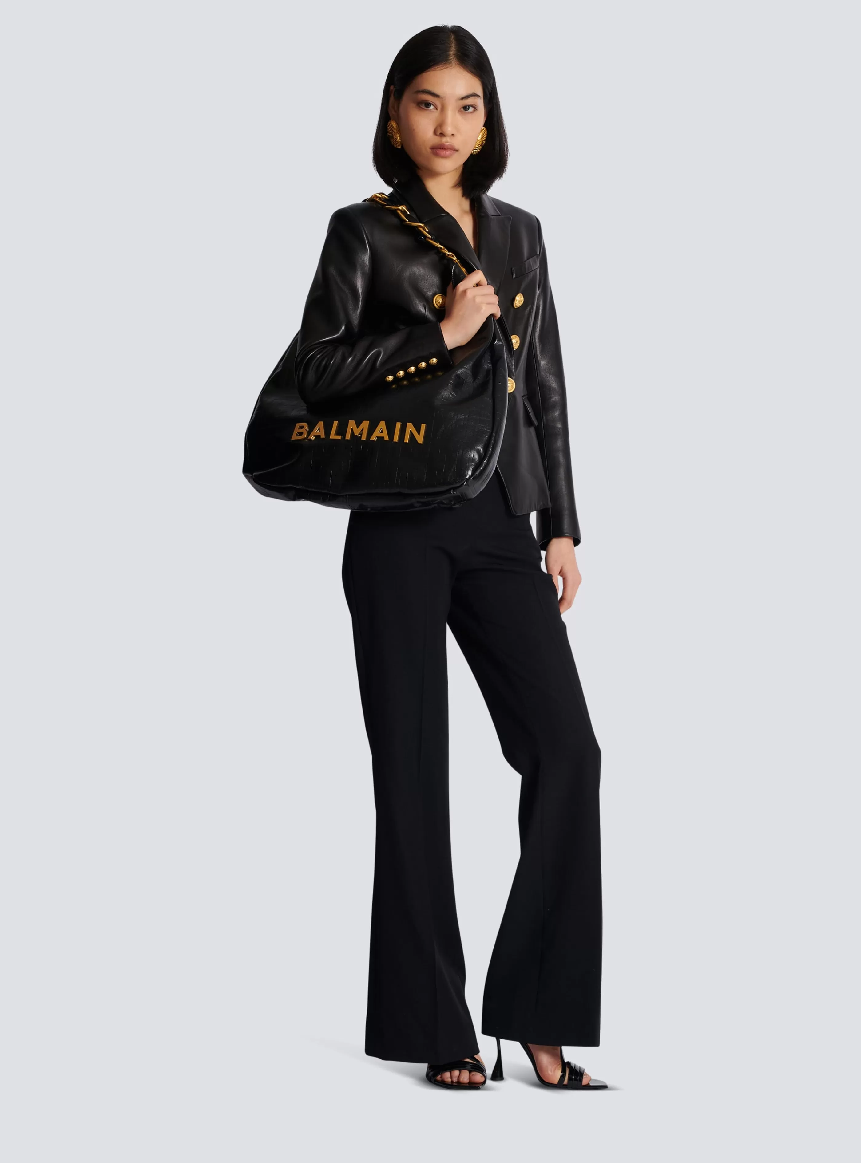 Balmain Borse A Spalla | Borse 1945-Large 1945 Soft Hobo Bag In Embossed Crinkled Calfskin With A PB Labyrinth Monogram black